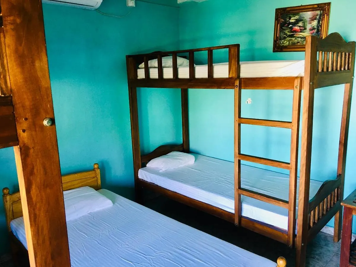 Quarto em Acomodações Particulares White House Apartamento Negombo
