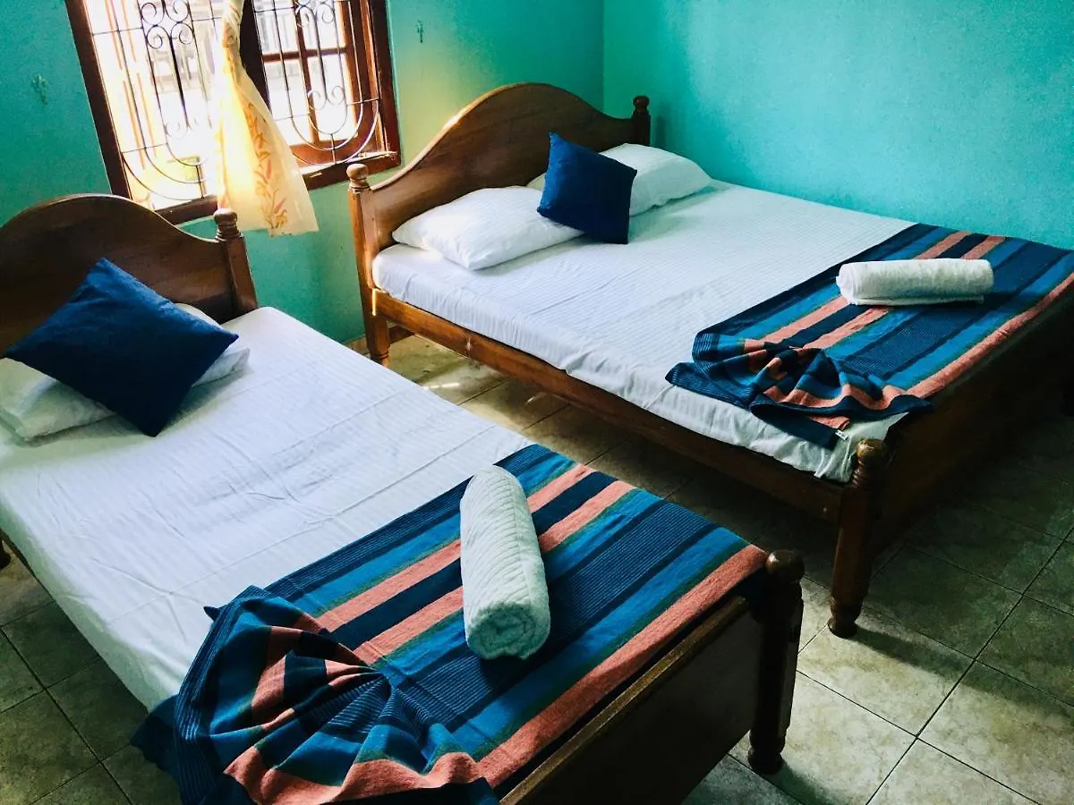 Appartement White House à Negombo Séjour chez l'habitant