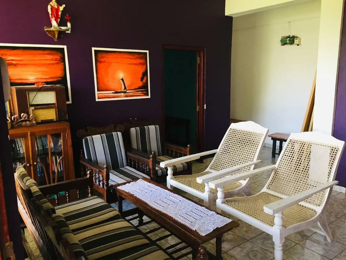 White House Apartment Negombo